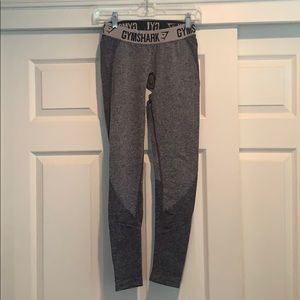 Ankle length gym shark workout pants